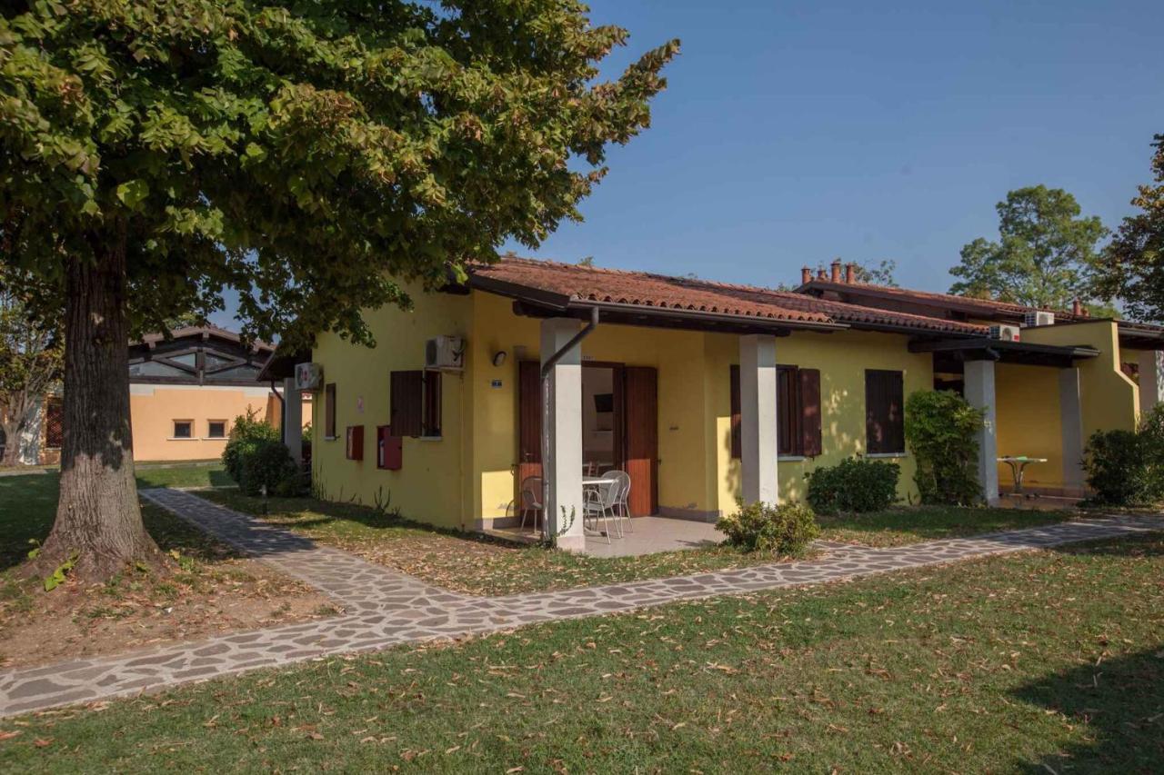 Holiday Homes In Sirmione/Gardasee 22174 Kültér fotó