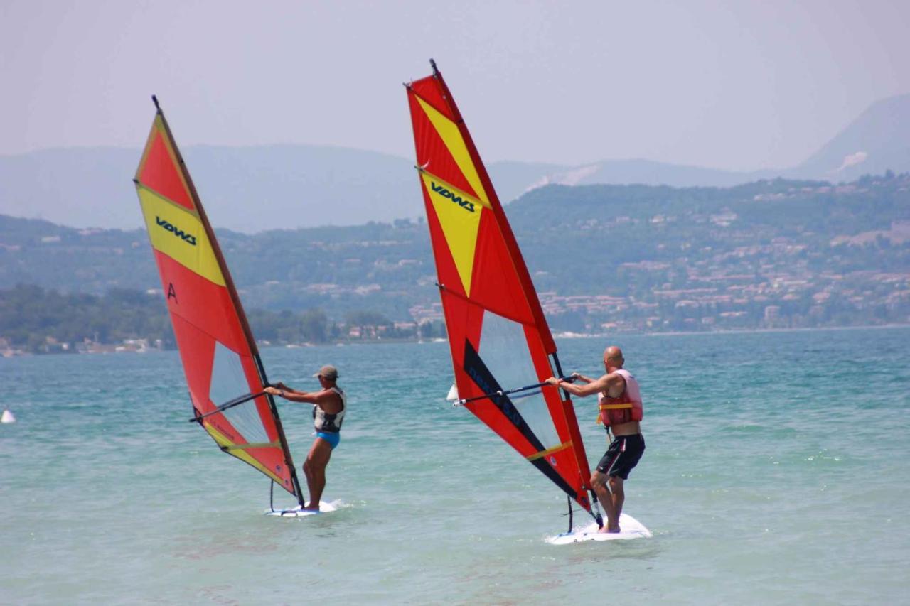Holiday Homes In Sirmione/Gardasee 22174 Kültér fotó